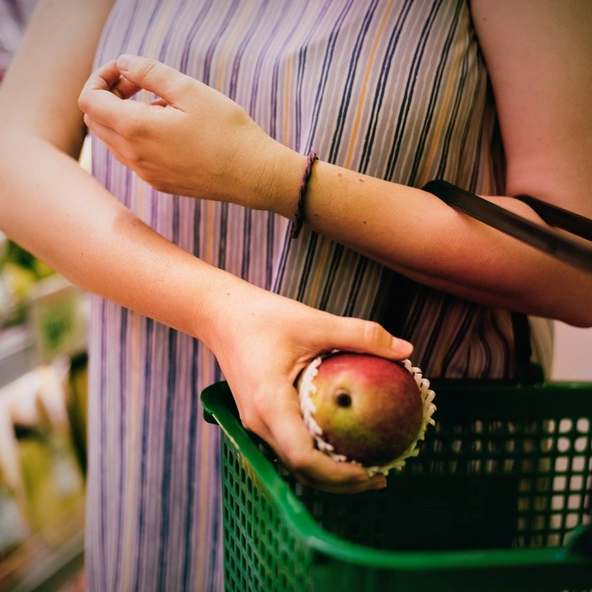 woman_arm_basket_fruit